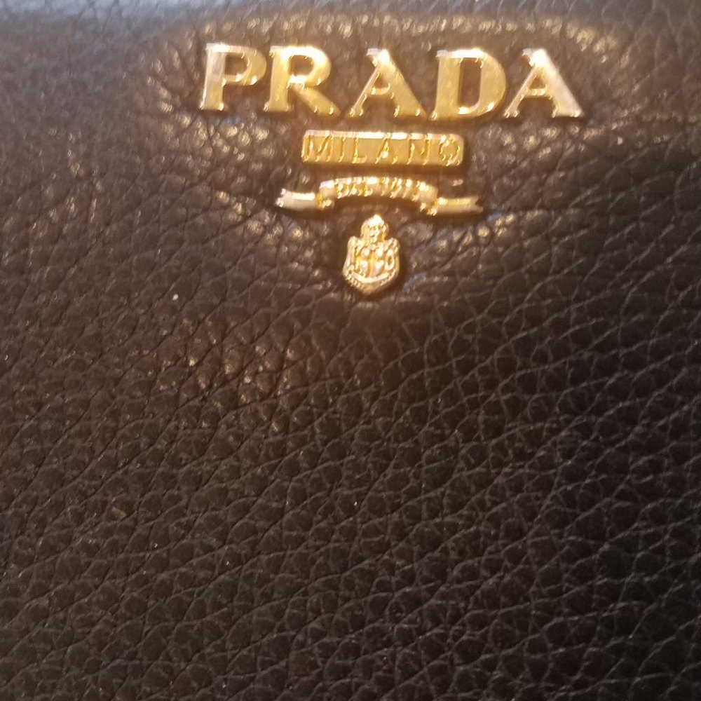 Prada Black Leather Wallet with Gold Accents - Picture 4 of 5